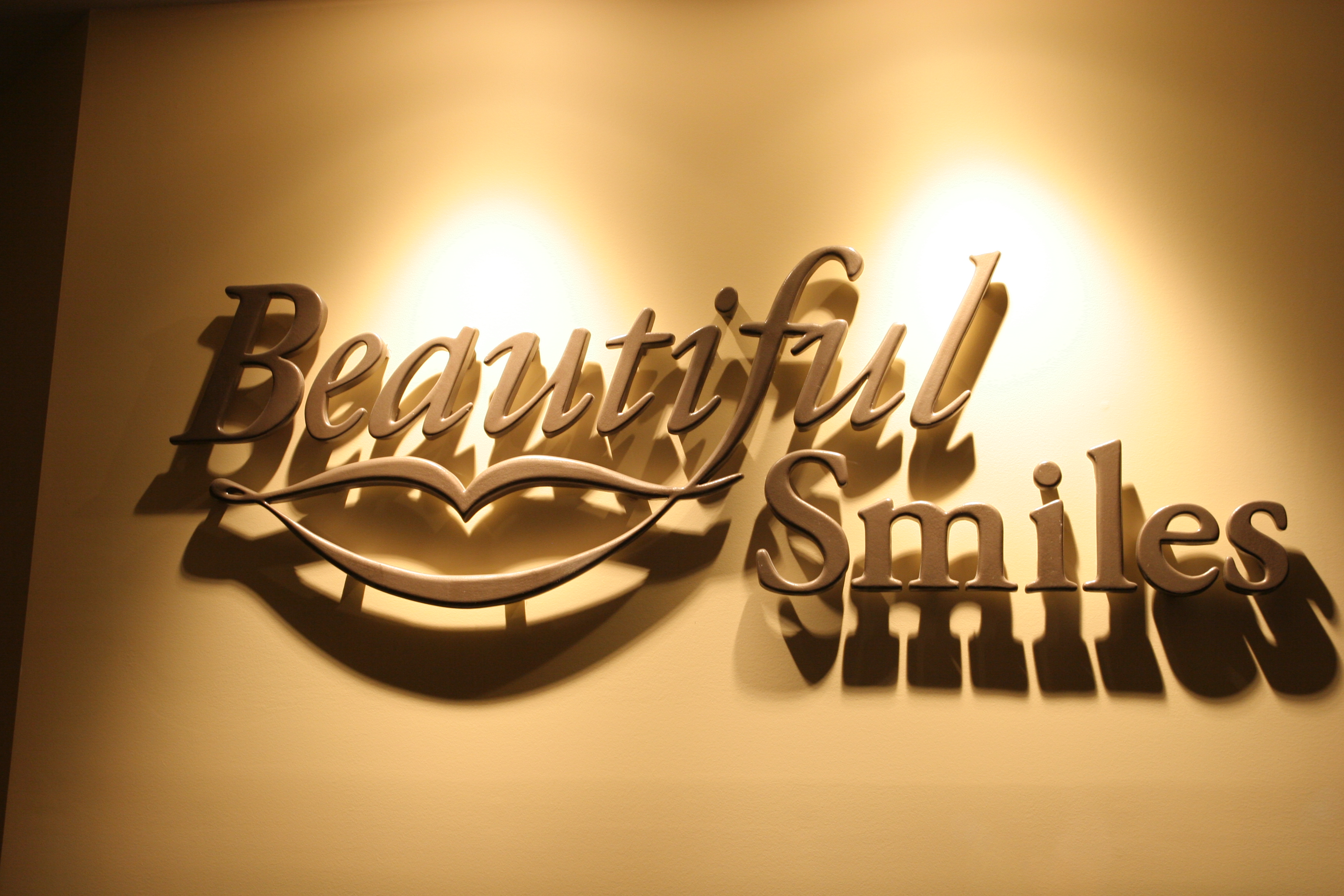 Wall Logo - Beautiful Smiles Auburn